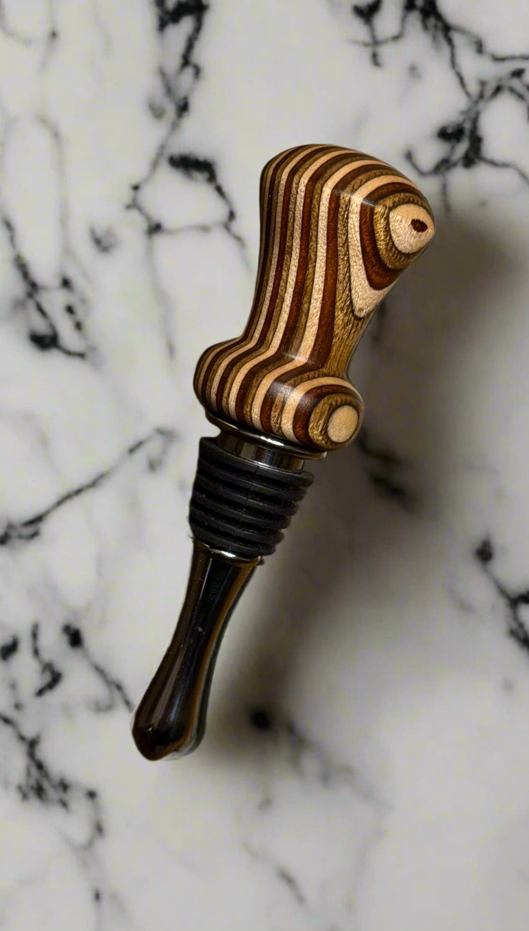 Laminated Spectraply Bottle Stopper
