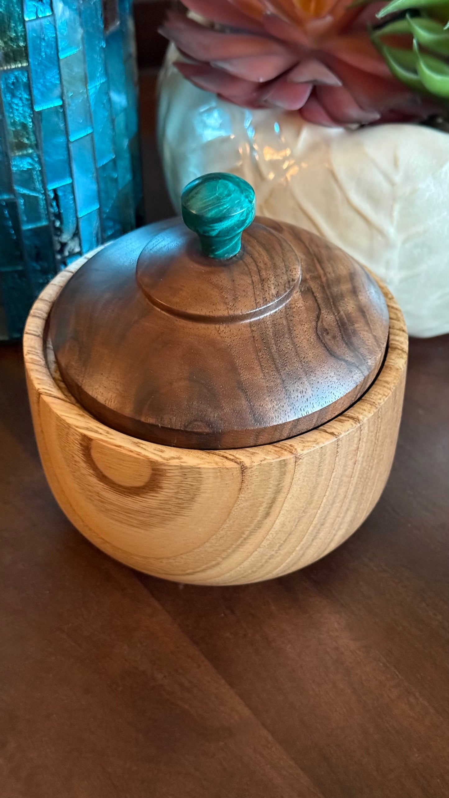 Lidded Chestnut Bowl