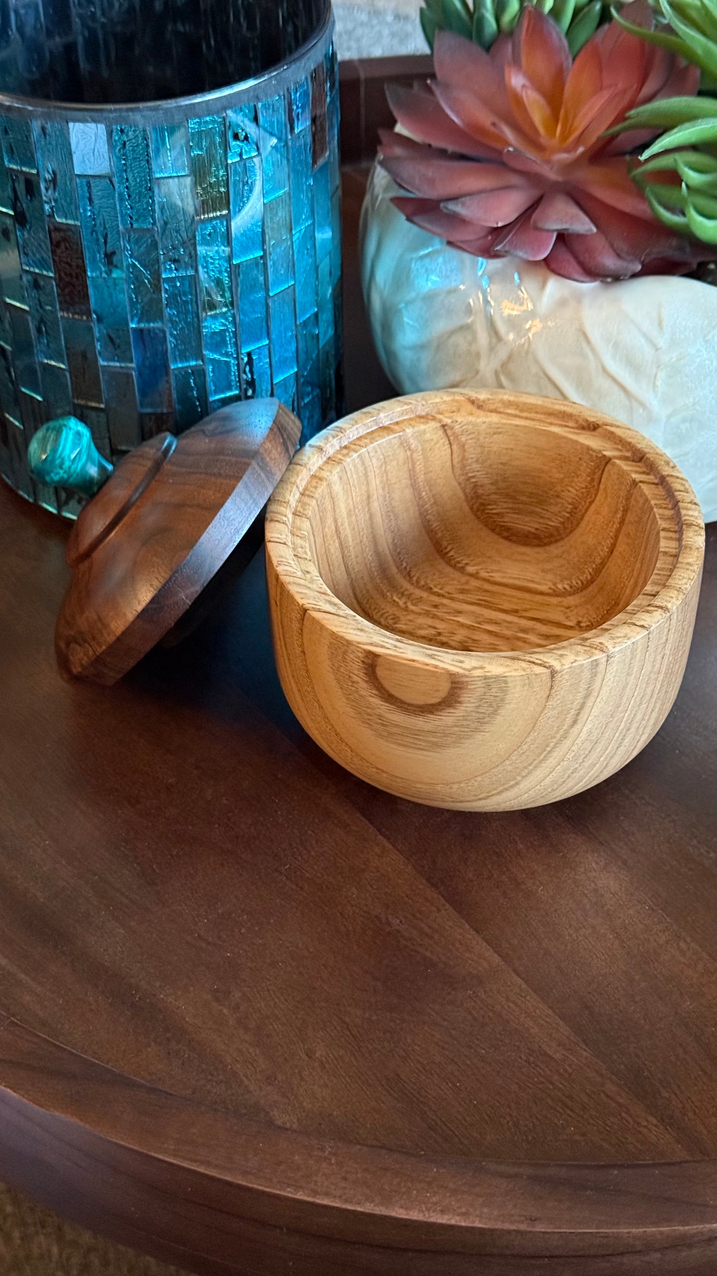 Lidded Chestnut Bowl